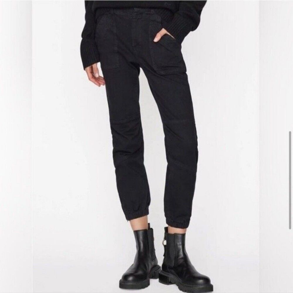 Frame Banded Bottom Trapunto Moto Joggers Ankle Zip 27